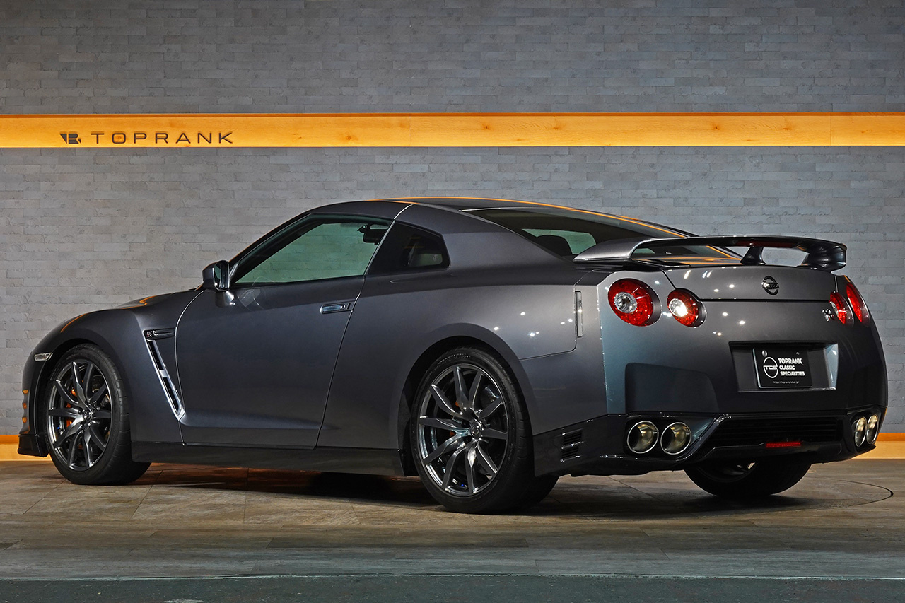 2011 Nissan GT-R R35 GT-R Pure Edition, MY11, Verified LOW Mileage,  ONE OWNER, BOSE Premium Sound System