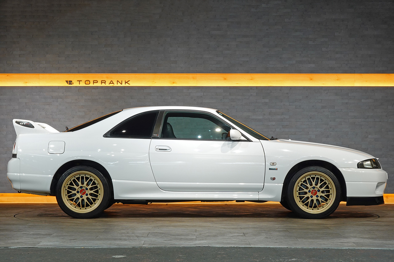 1998 Nissan SKYLINE GT-R BCNR33 R33 Skyline GT-R, BBS LM 18 Inch Wheels, HKS Hyper Max IV GT Height Adjustable Coilovers