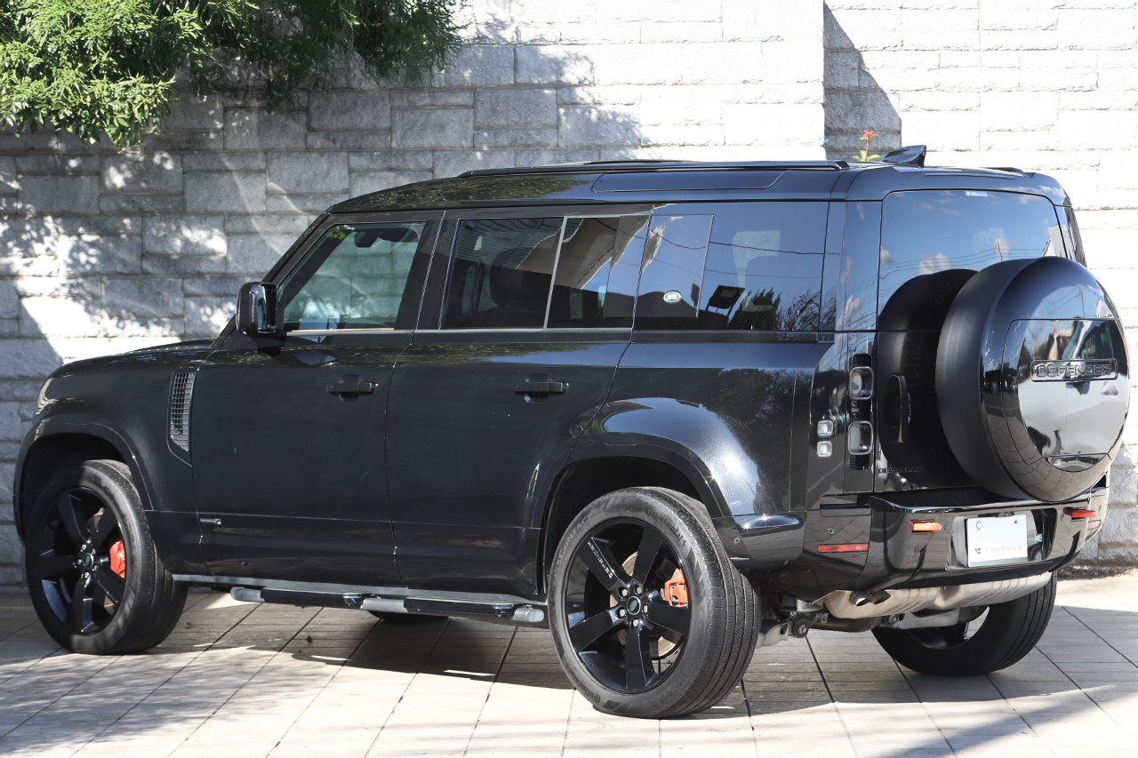 2023 Land Rover DEFENDER 