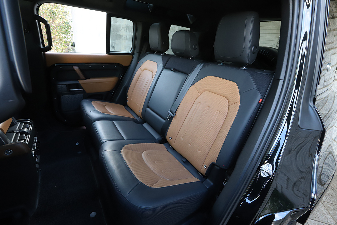 2023 Land Rover DEFENDER 