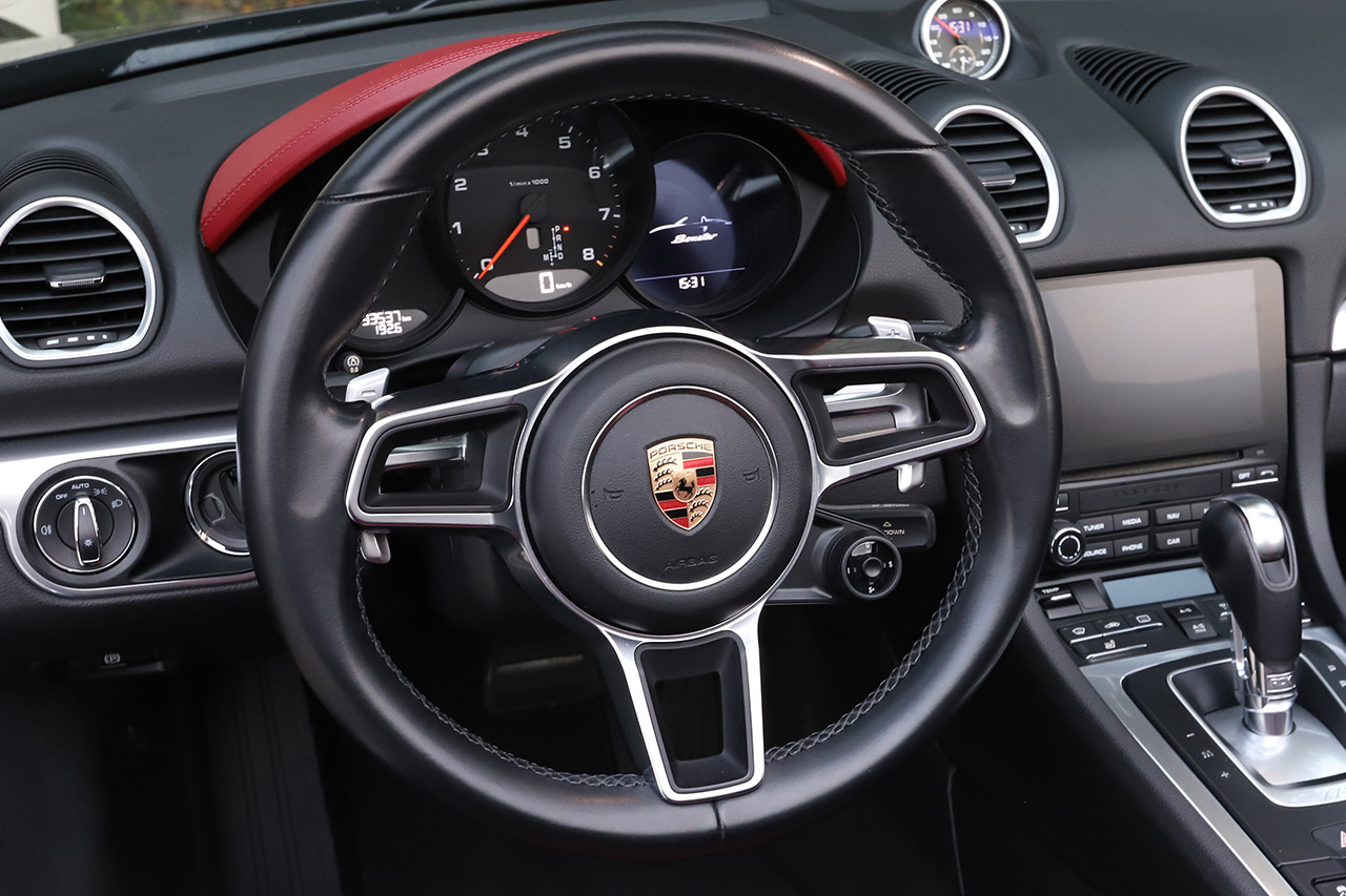 2017 Porsche 718 BOXSTER null