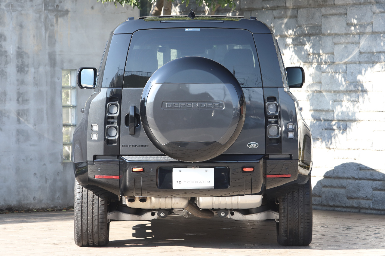 2023 Land Rover DEFENDER 