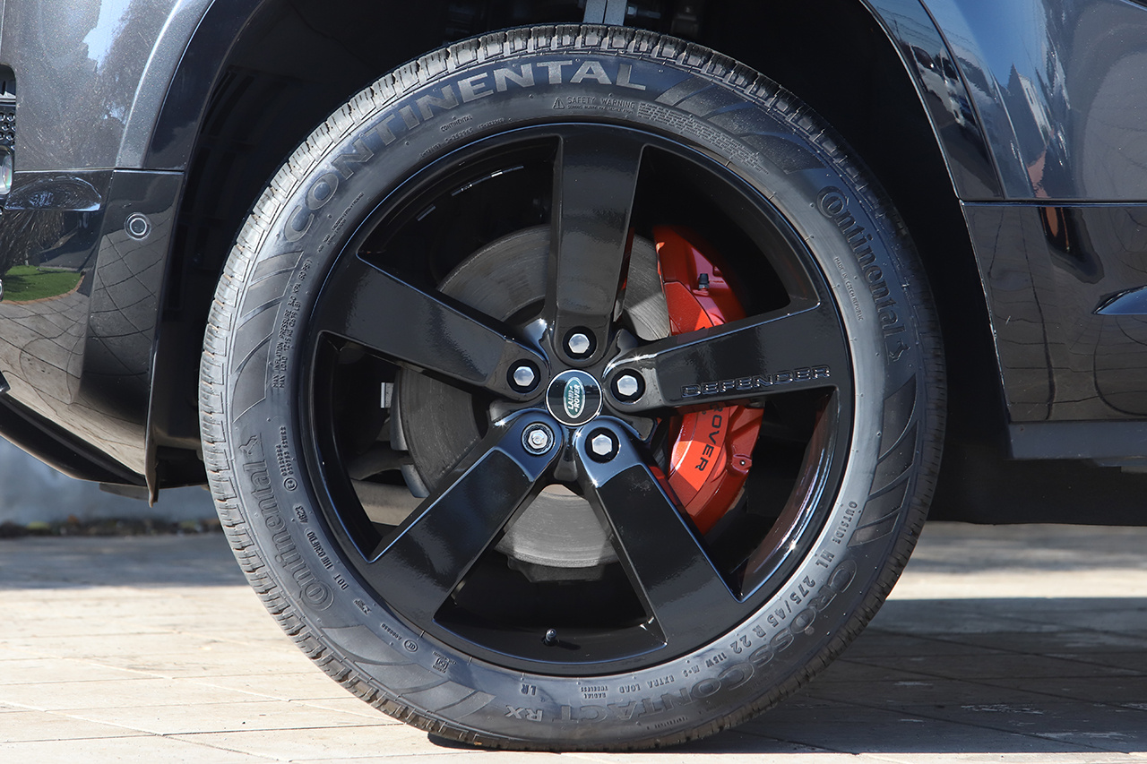 2023 Land Rover DEFENDER 