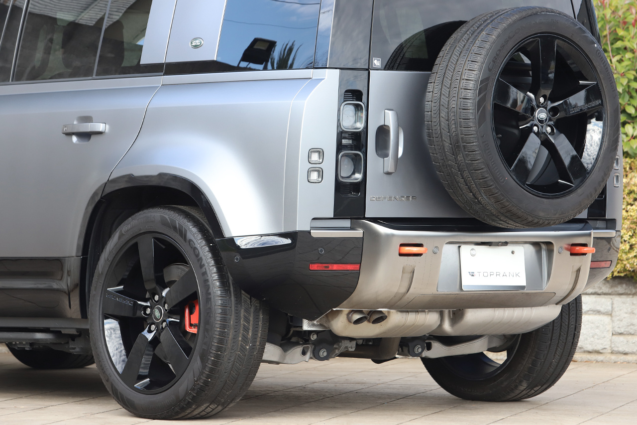 2023 Land Rover DEFENDER 