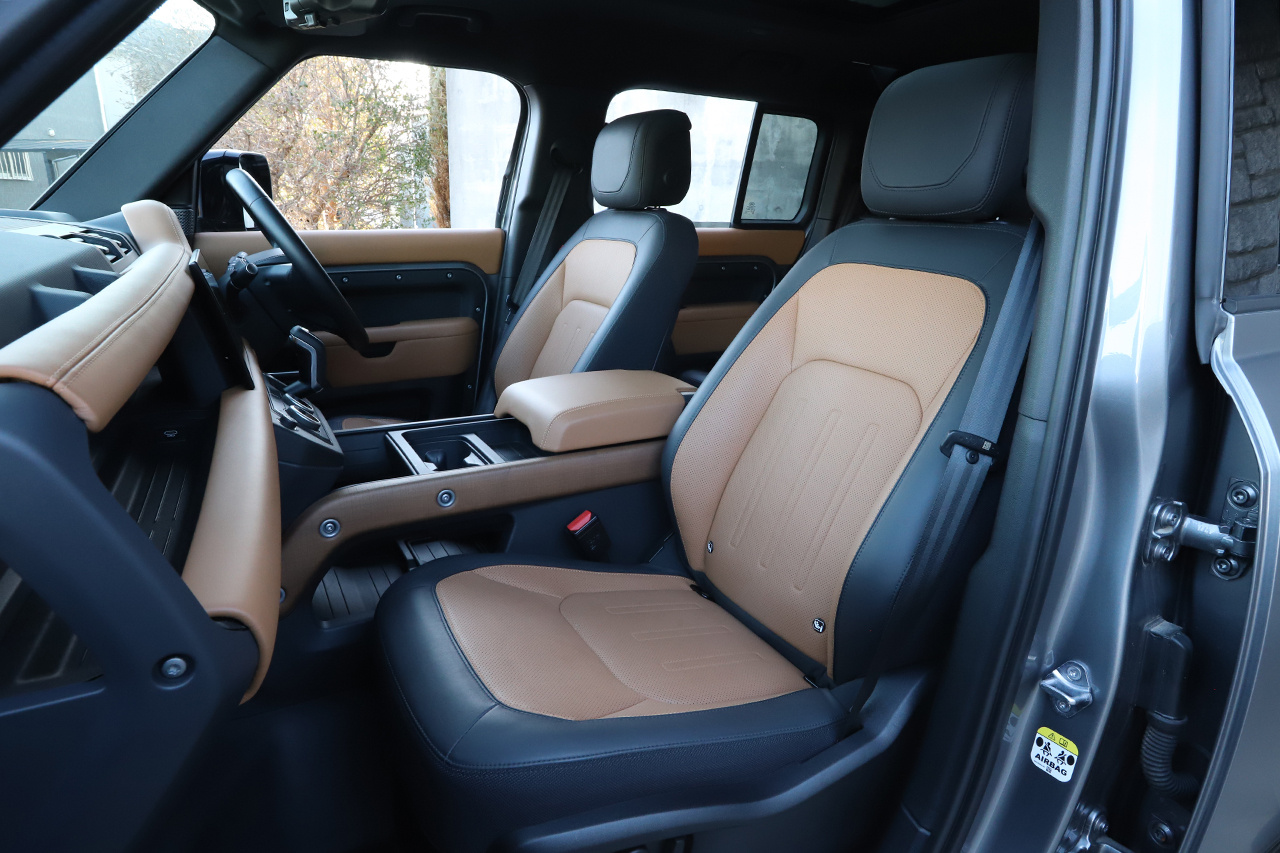 2023 Land Rover DEFENDER 