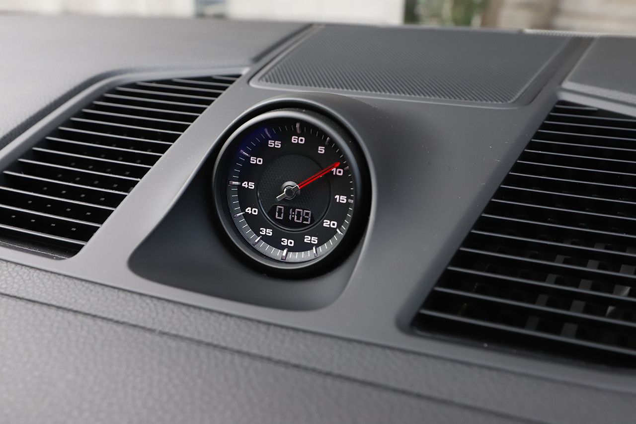 2019 Porsche CAYENNE 