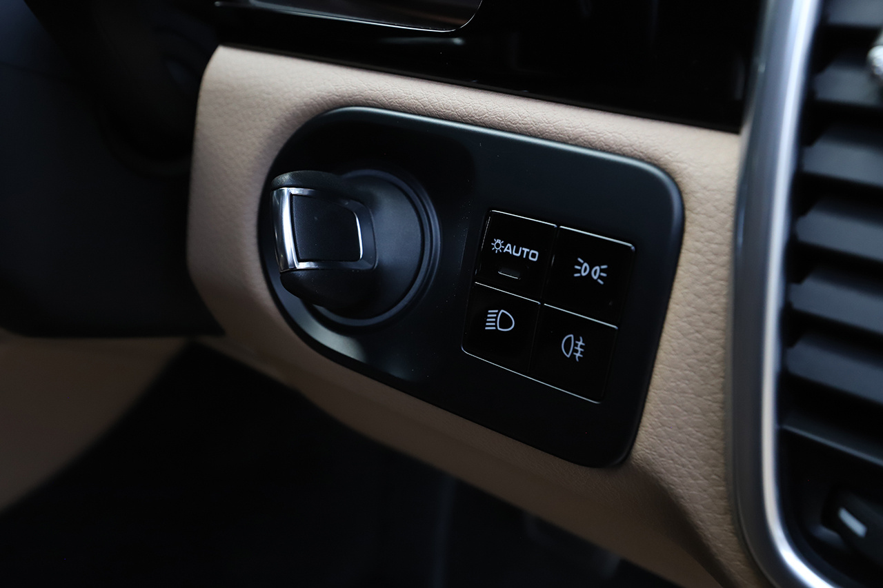 2019 Porsche CAYENNE 