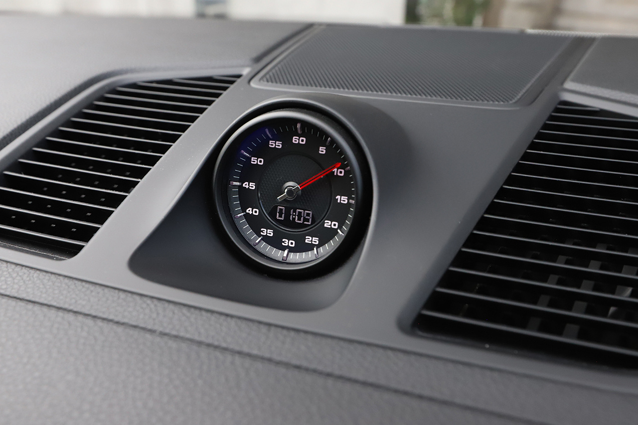 2019 Porsche CAYENNE 