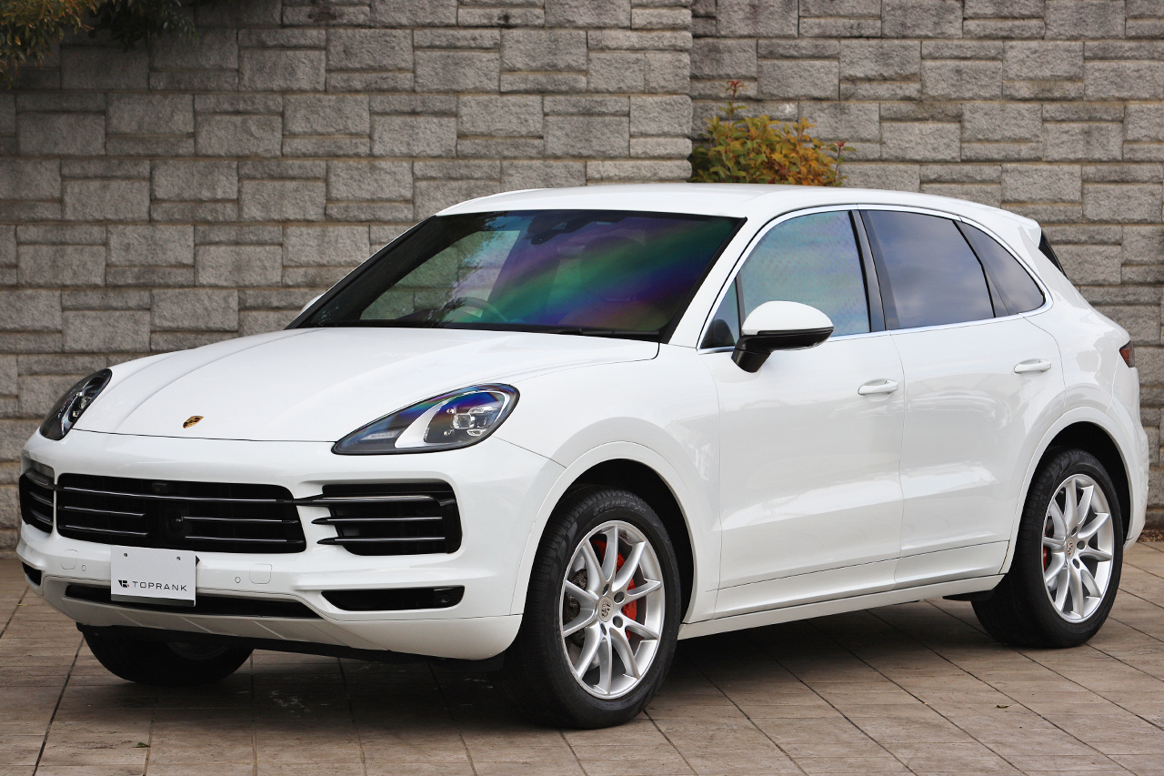 2019 Porsche CAYENNE 