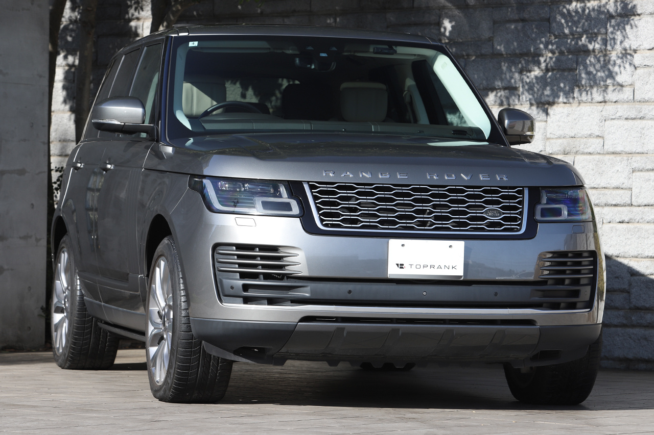 2018 Land Rover RANGE ROVER 