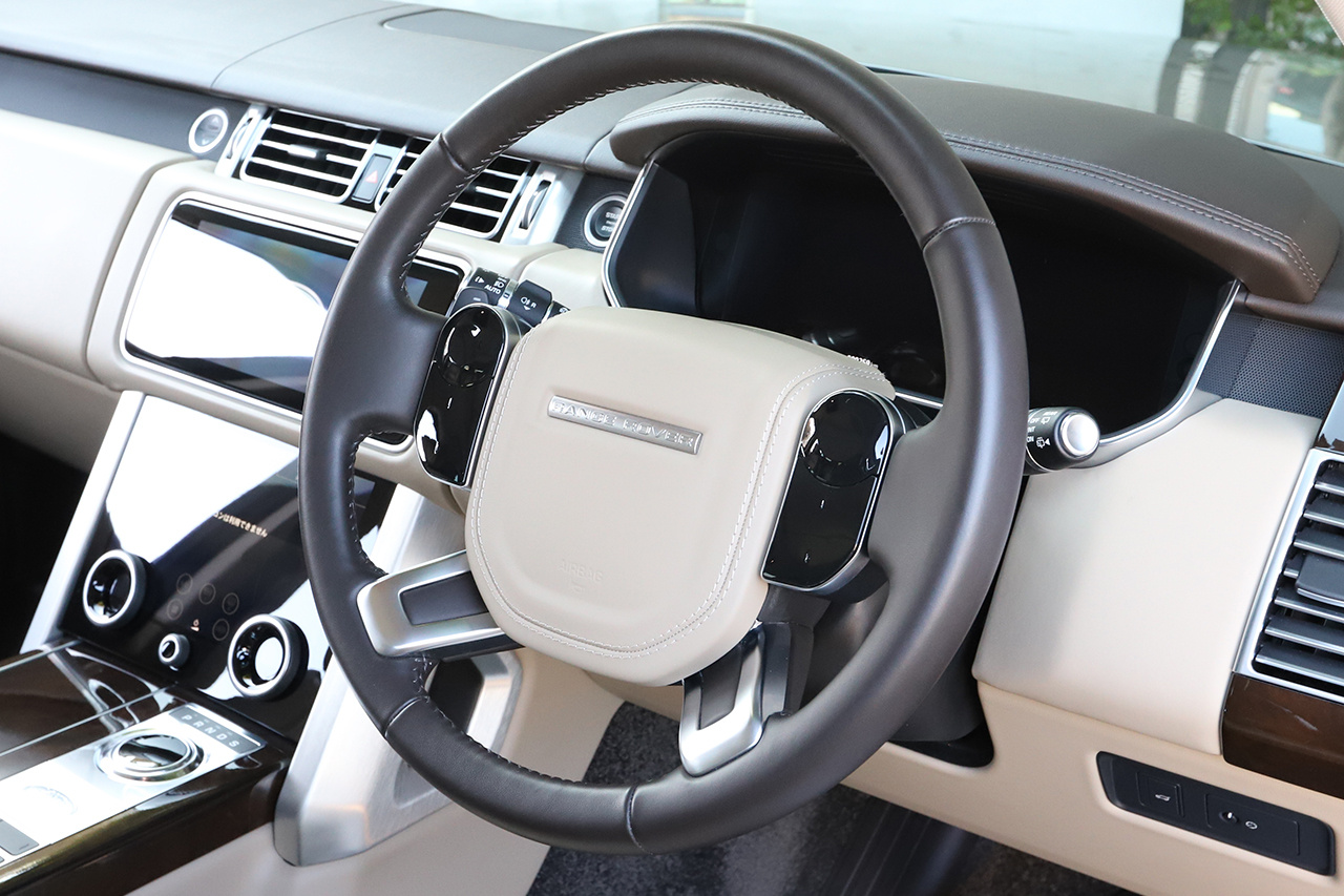 2018 Land Rover RANGE ROVER 