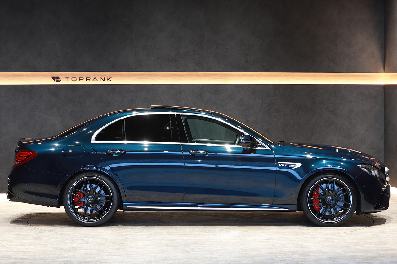 2018 Mercedes-AMG E CLASS null