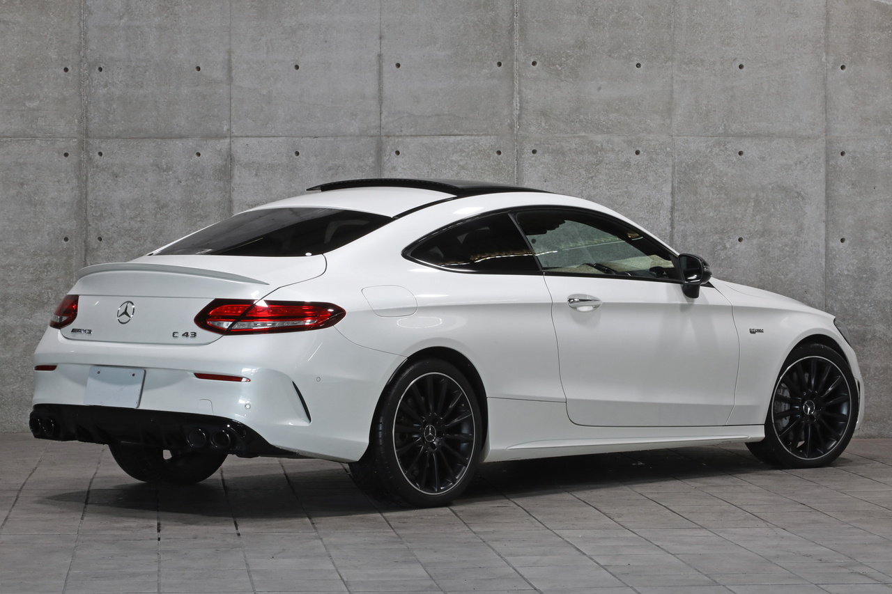 2018 Mercedes-AMG C CLASS null