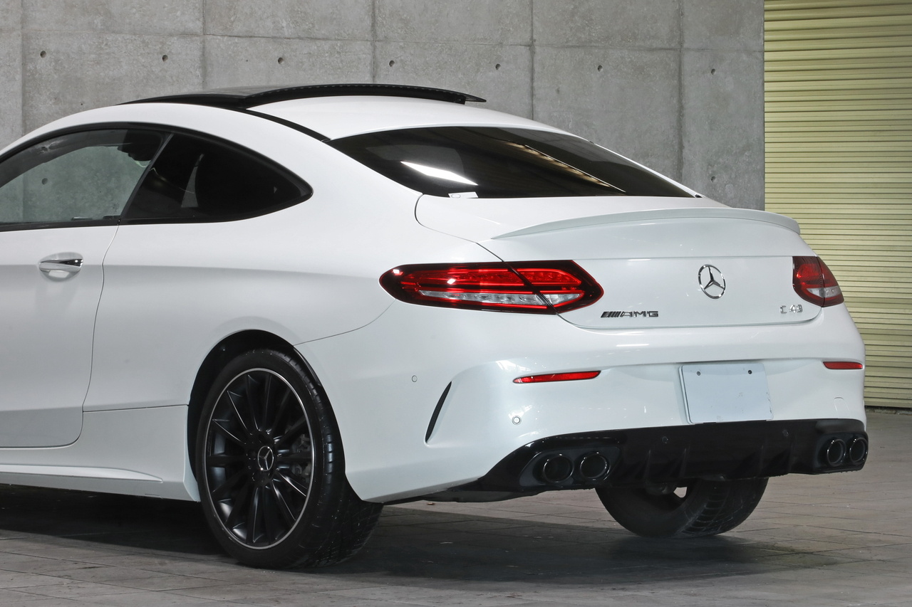 2018 Mercedes-AMG C CLASS null