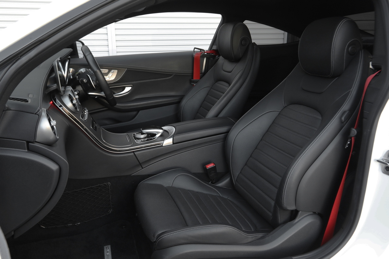 2018 Mercedes-AMG C CLASS null