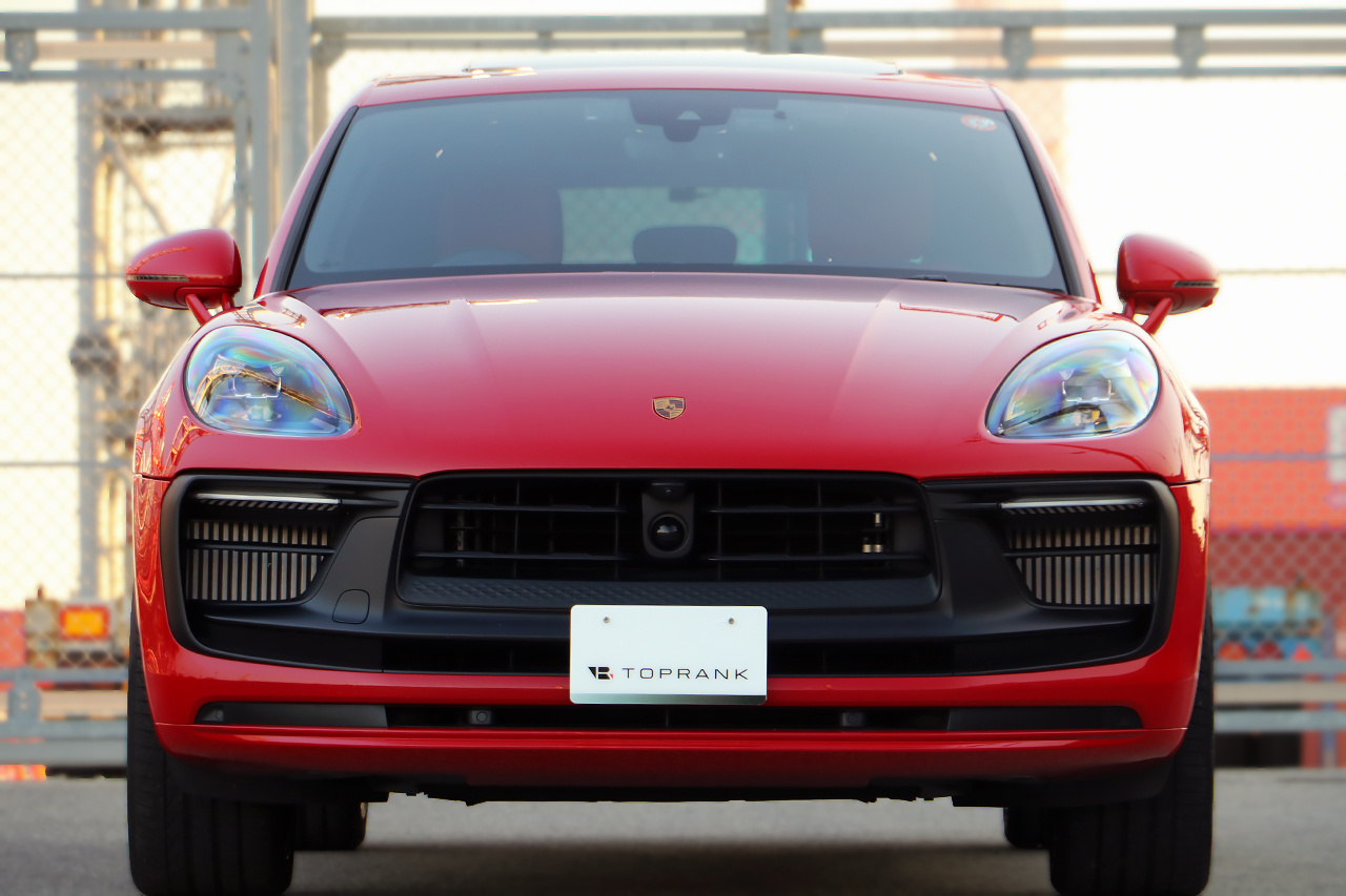 2022 Porsche MACAN 