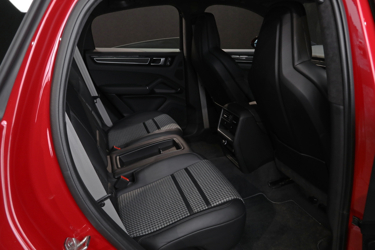 2023 Porsche カイエンクーペ null