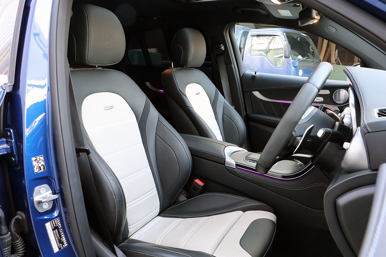 2021 Mercedes-AMG glc-class null