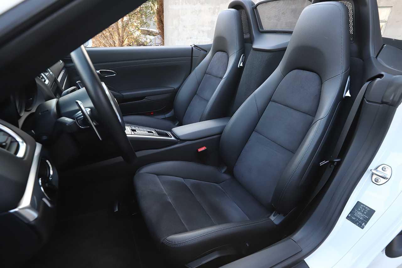 2013 Porsche BOXSTER 