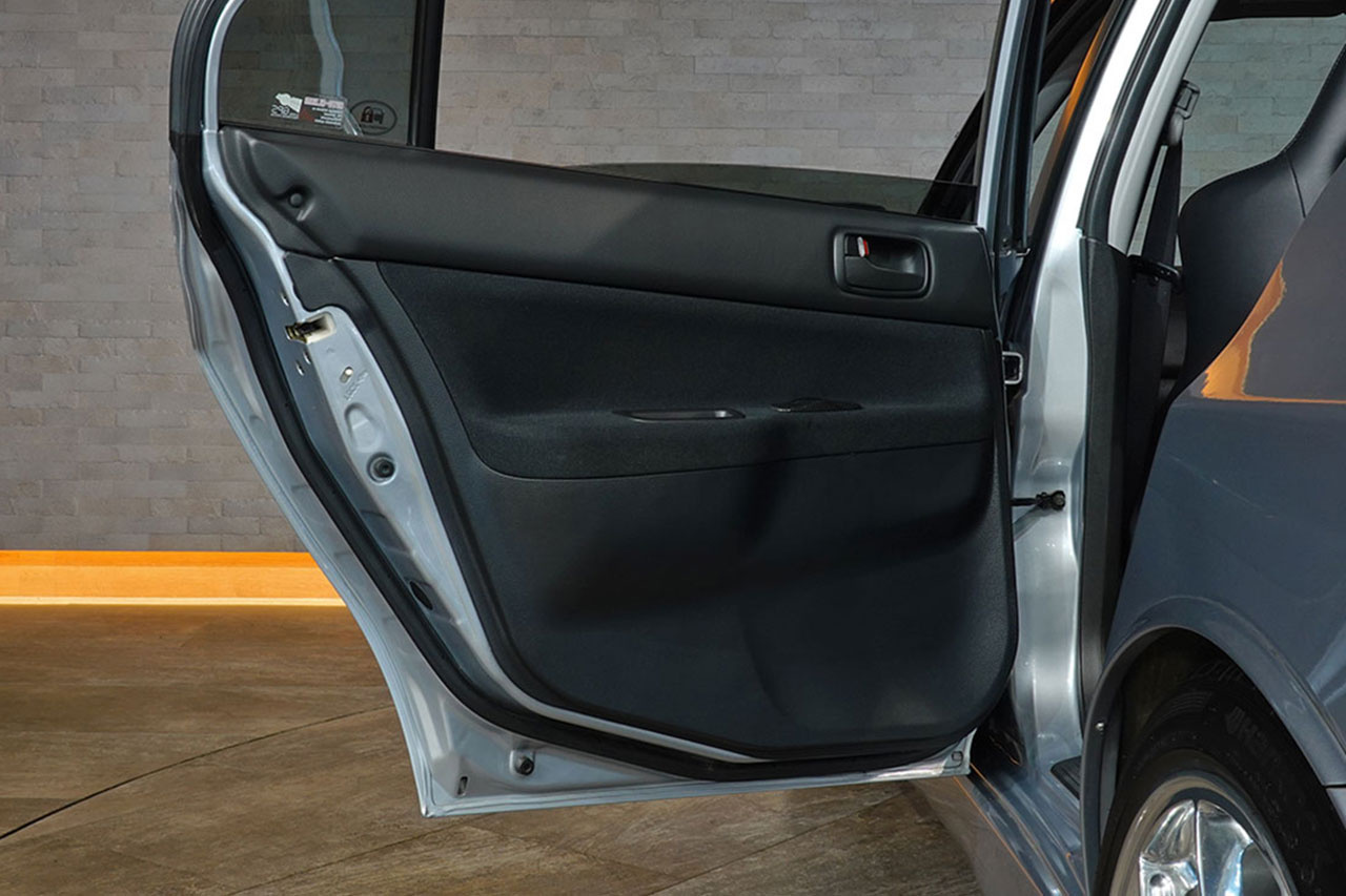 2005 Mitsubishi LANCER EVOLUTION CT9A Lancer GSR Evolution IX , Verified LOW KM's, Motve Brake Kit, Aftermarket 18Inch Wheels