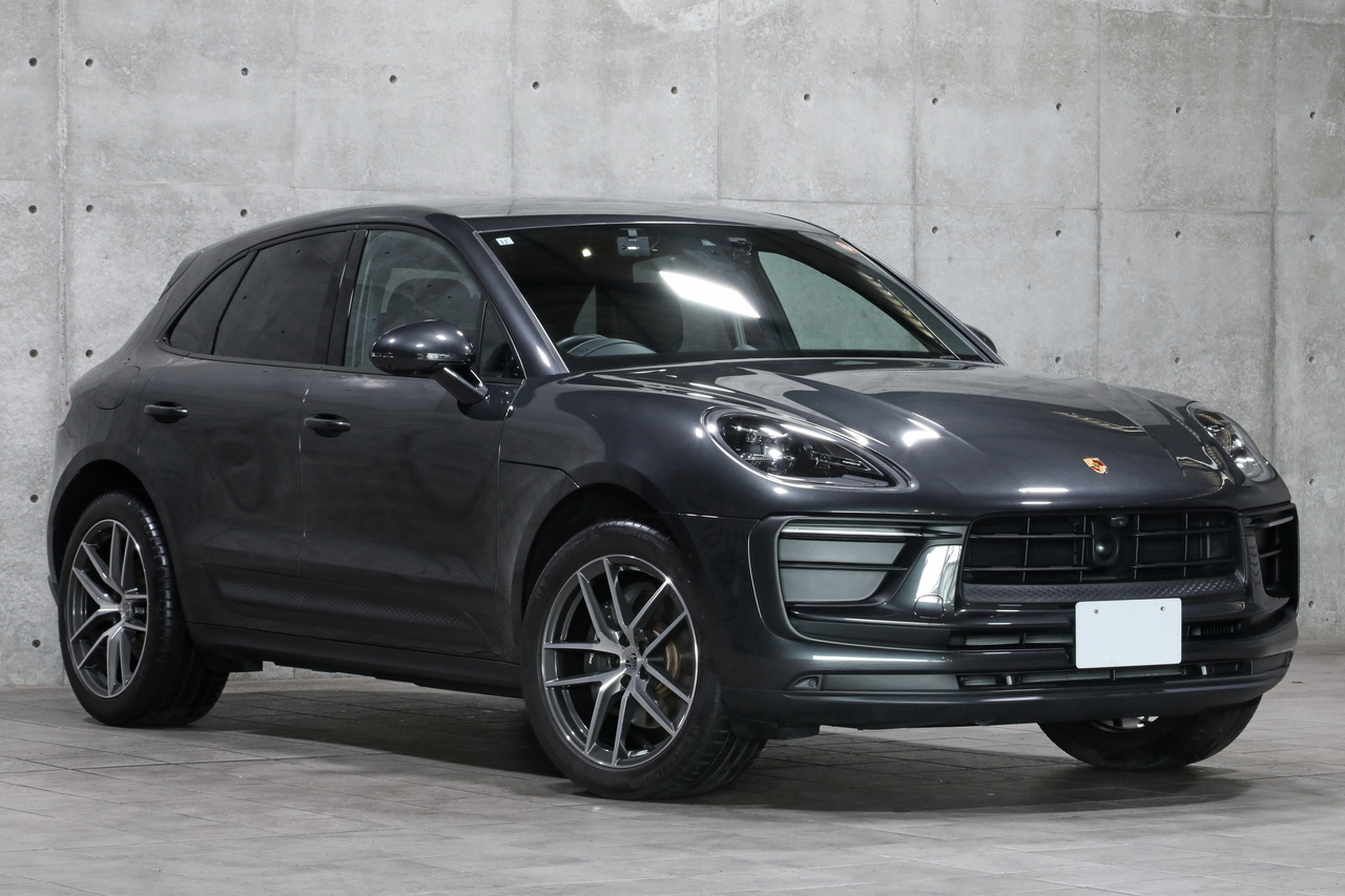 2022 Porsche MACAN null