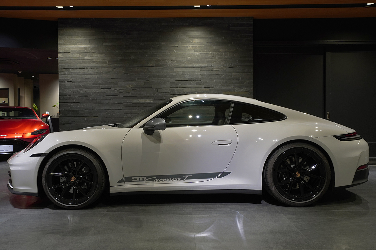 2025 Porsche 911 