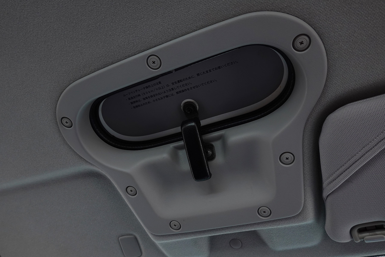 2005 Subaru IMPREZA STI GDB Impreza WRX STi SPEC C TYPE RA 2005, Limited 350 Units, Öhlins DFV Height-Adjustable Coilovers