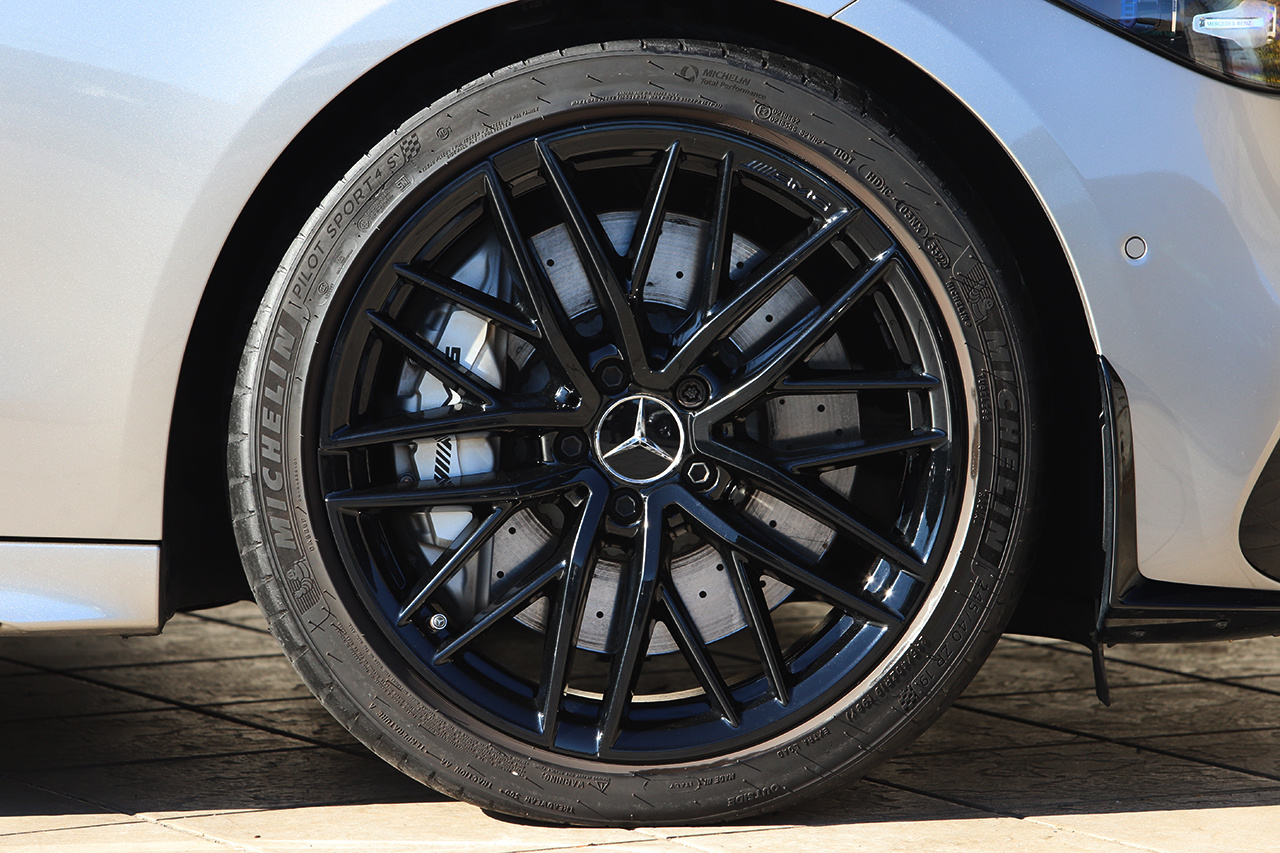 2023 Mercedes-AMG C CLASS 