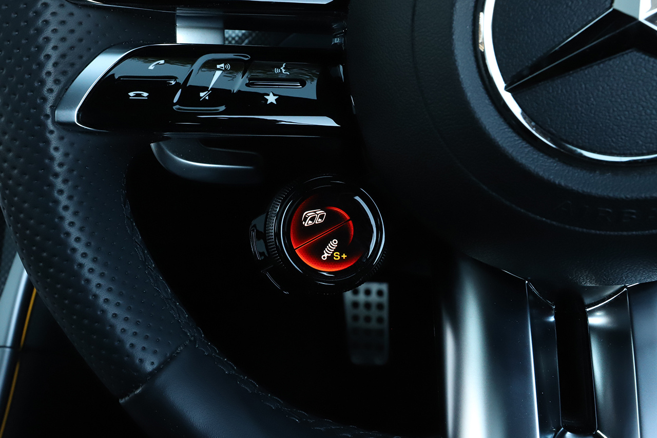 2023 Mercedes-AMG C CLASS 