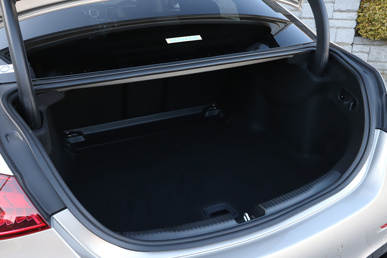 2023 Mercedes-AMG C CLASS 