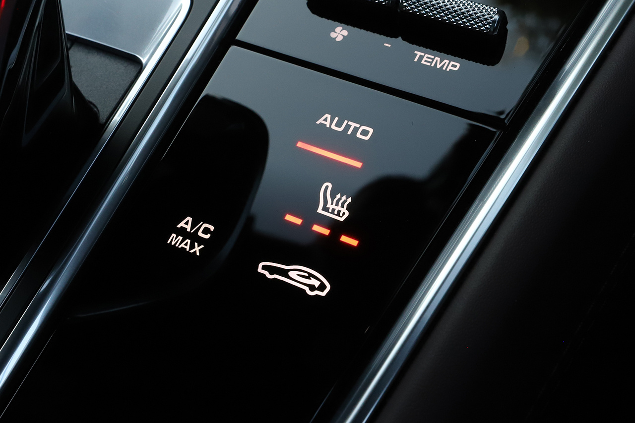 2022 Porsche PANAMERA null