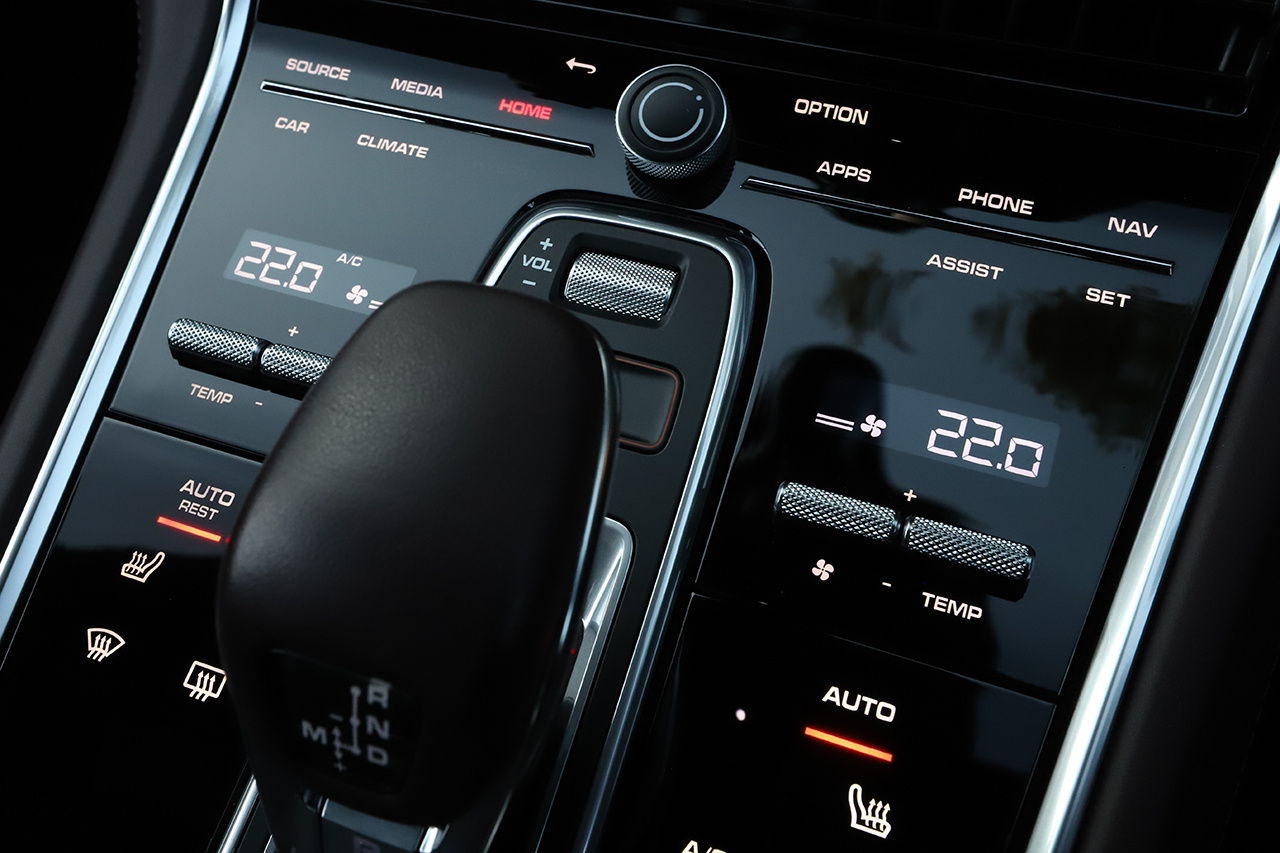 2022 Porsche PANAMERA null