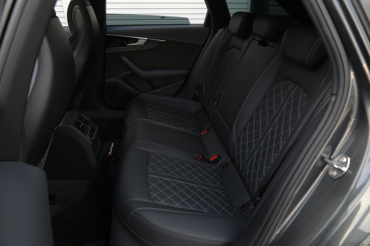 2020 Audi S4 AVANT null