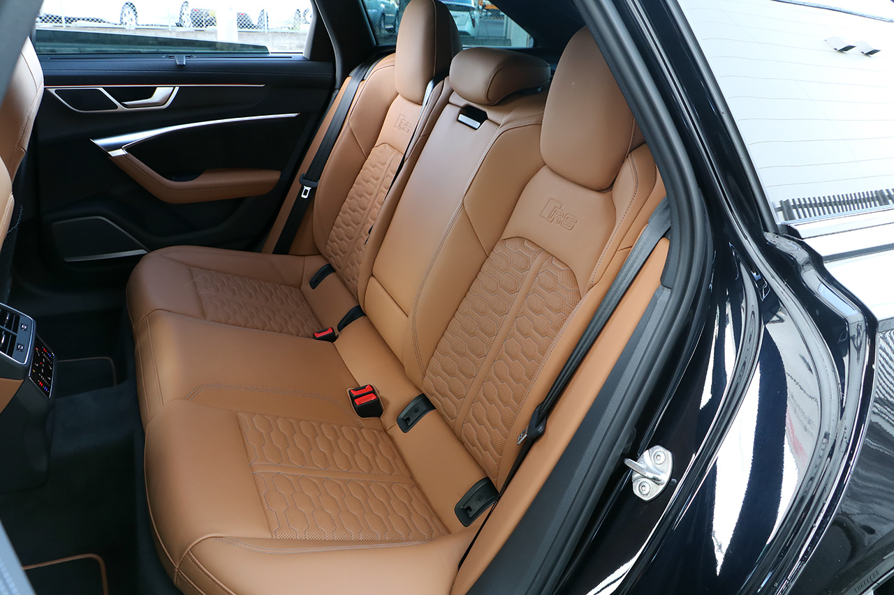 2021 Audi RS6 AVANT null