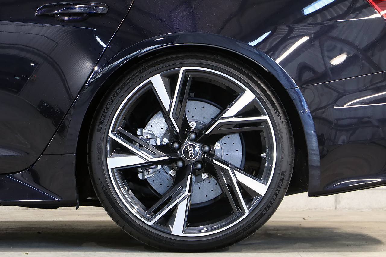 2021 Audi RS6 AVANT null