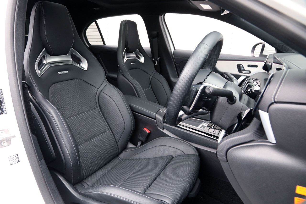 2024 Mercedes-AMG A-CLASS null