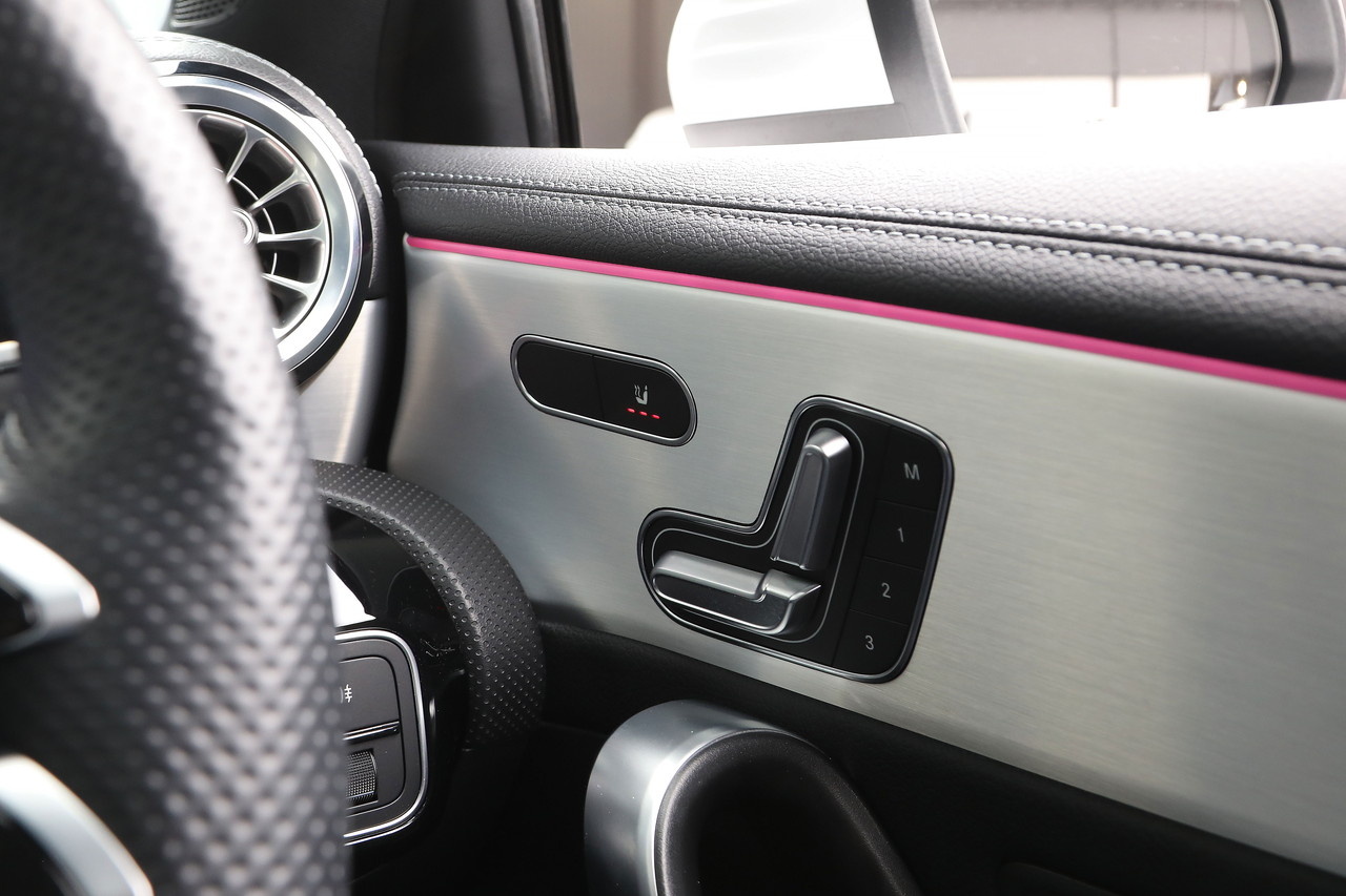 2024 Mercedes-AMG A-CLASS null