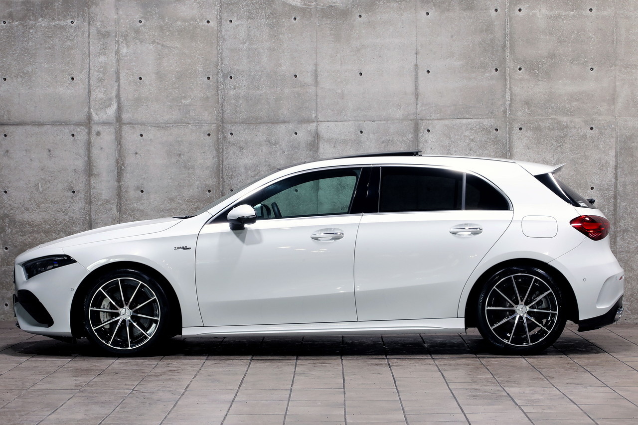 2024 Mercedes-AMG A-CLASS null