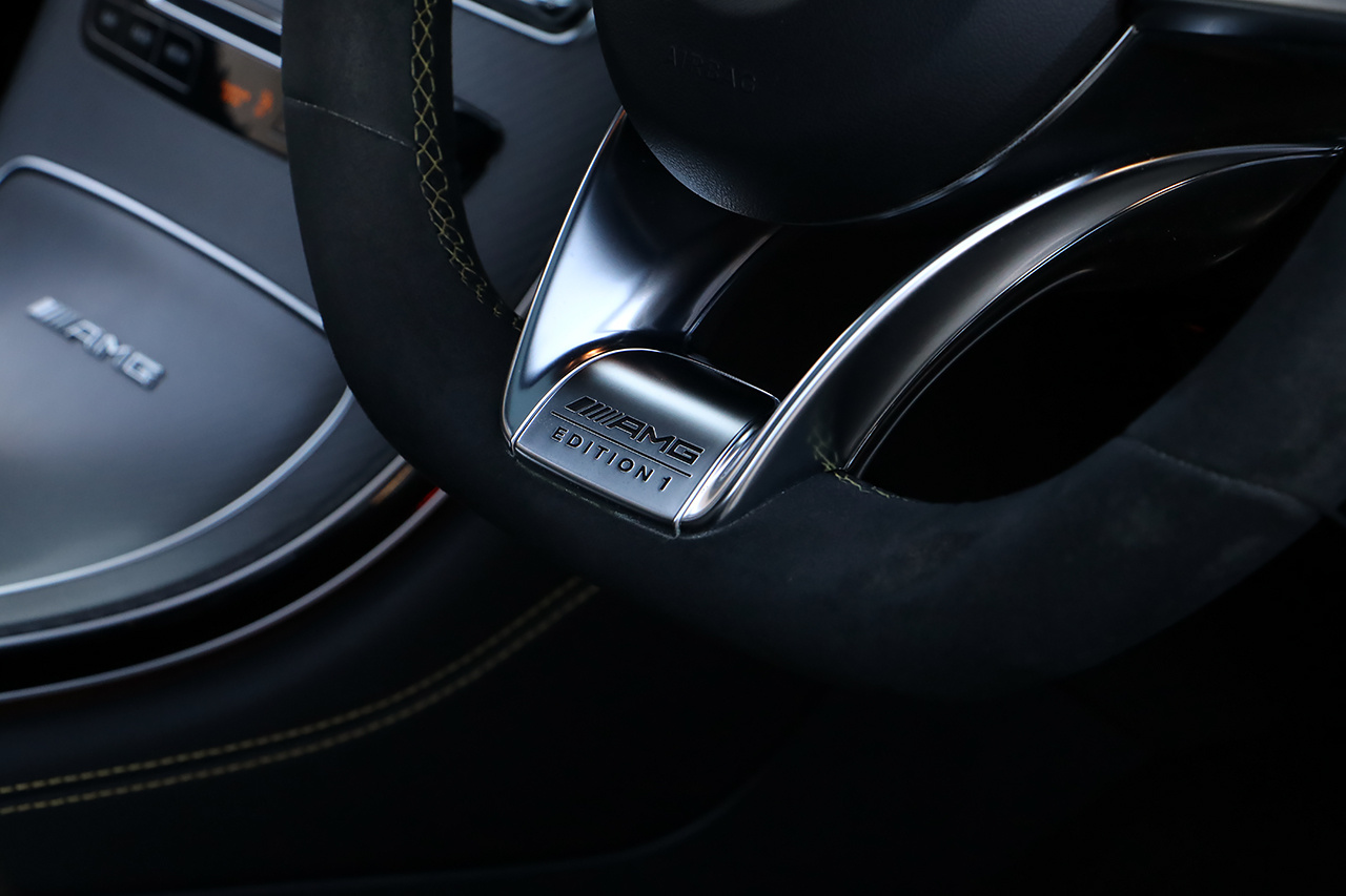 2018 Mercedes-AMG glc-class null