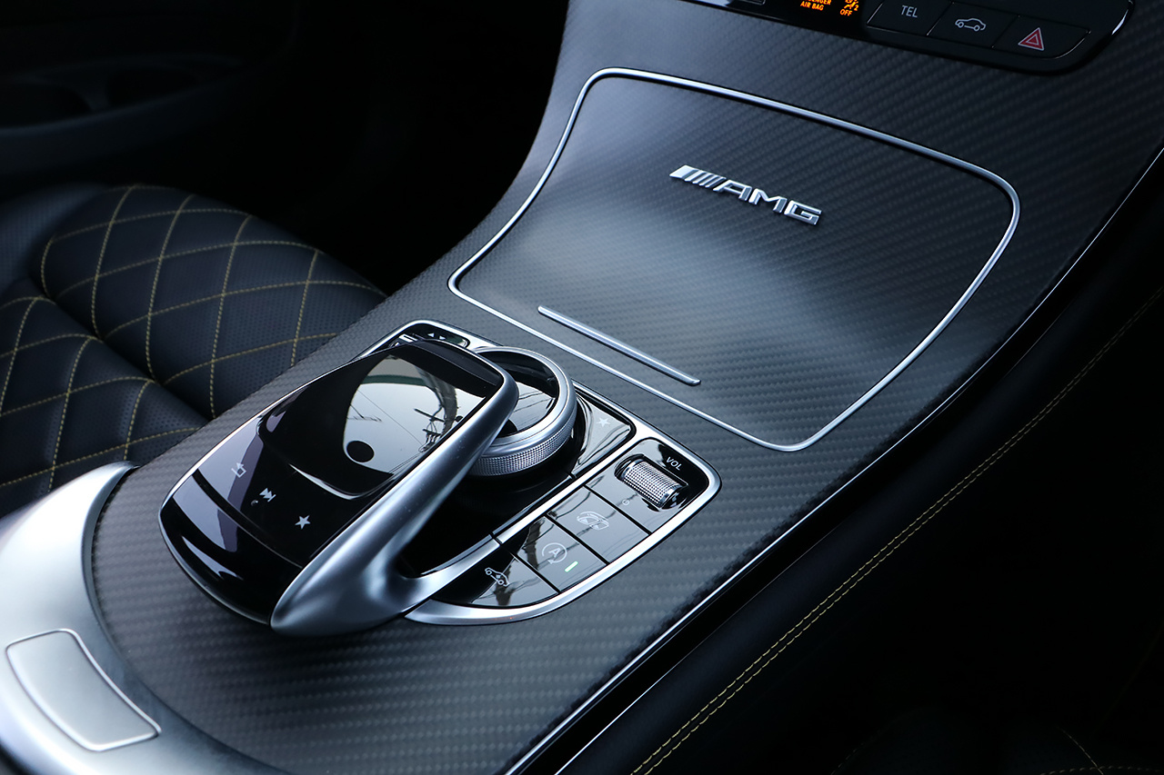 2018 Mercedes-AMG glc-class null