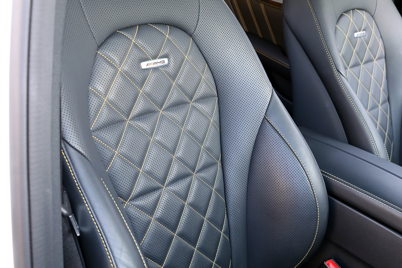 2018 Mercedes-AMG glc-class null