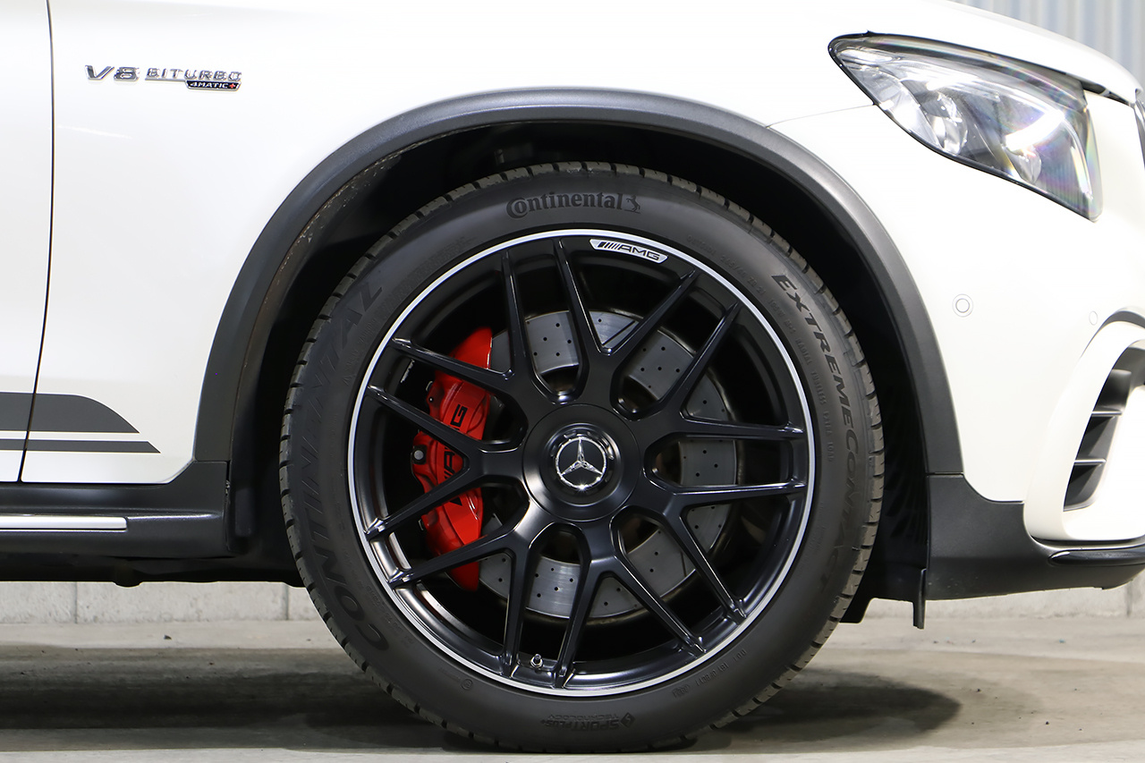 2018 Mercedes-AMG glc-class null