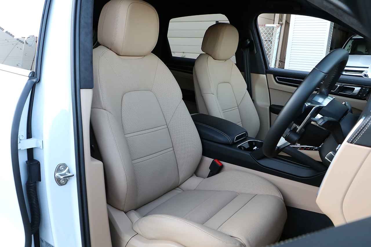 2022 Porsche CAYENNE 