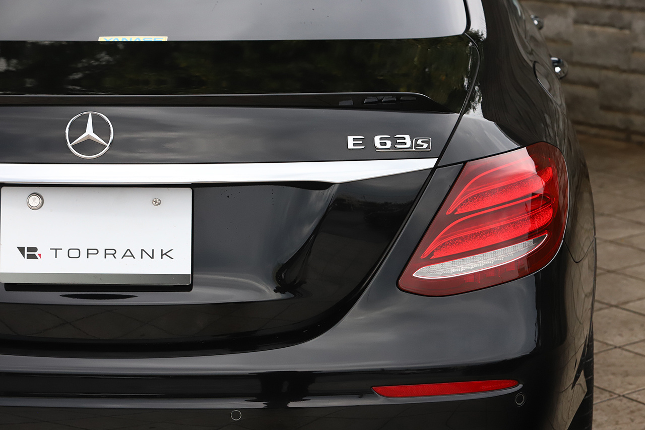 2017 Mercedes-AMG E CLASS null