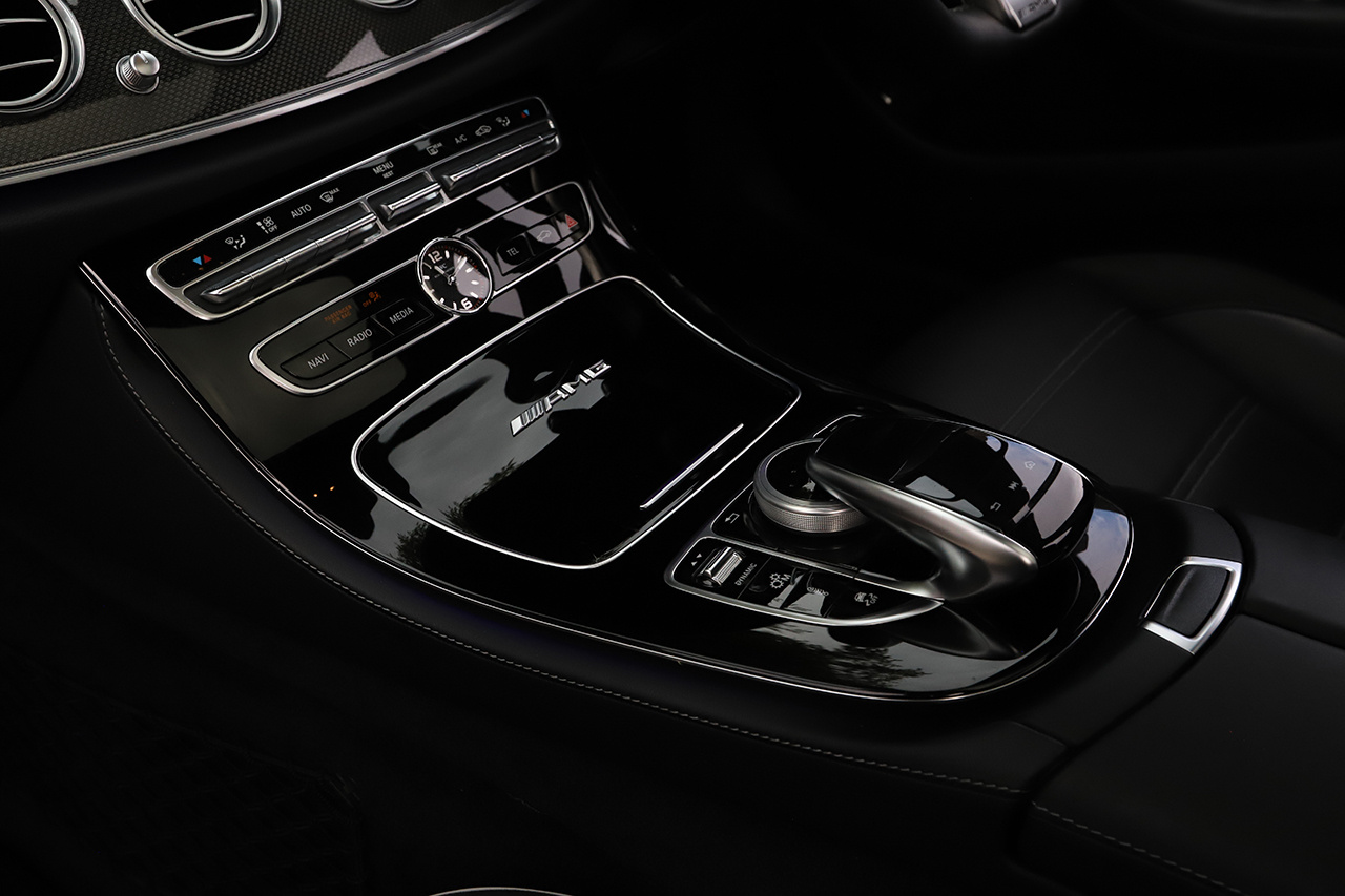 2017 Mercedes-AMG E CLASS null