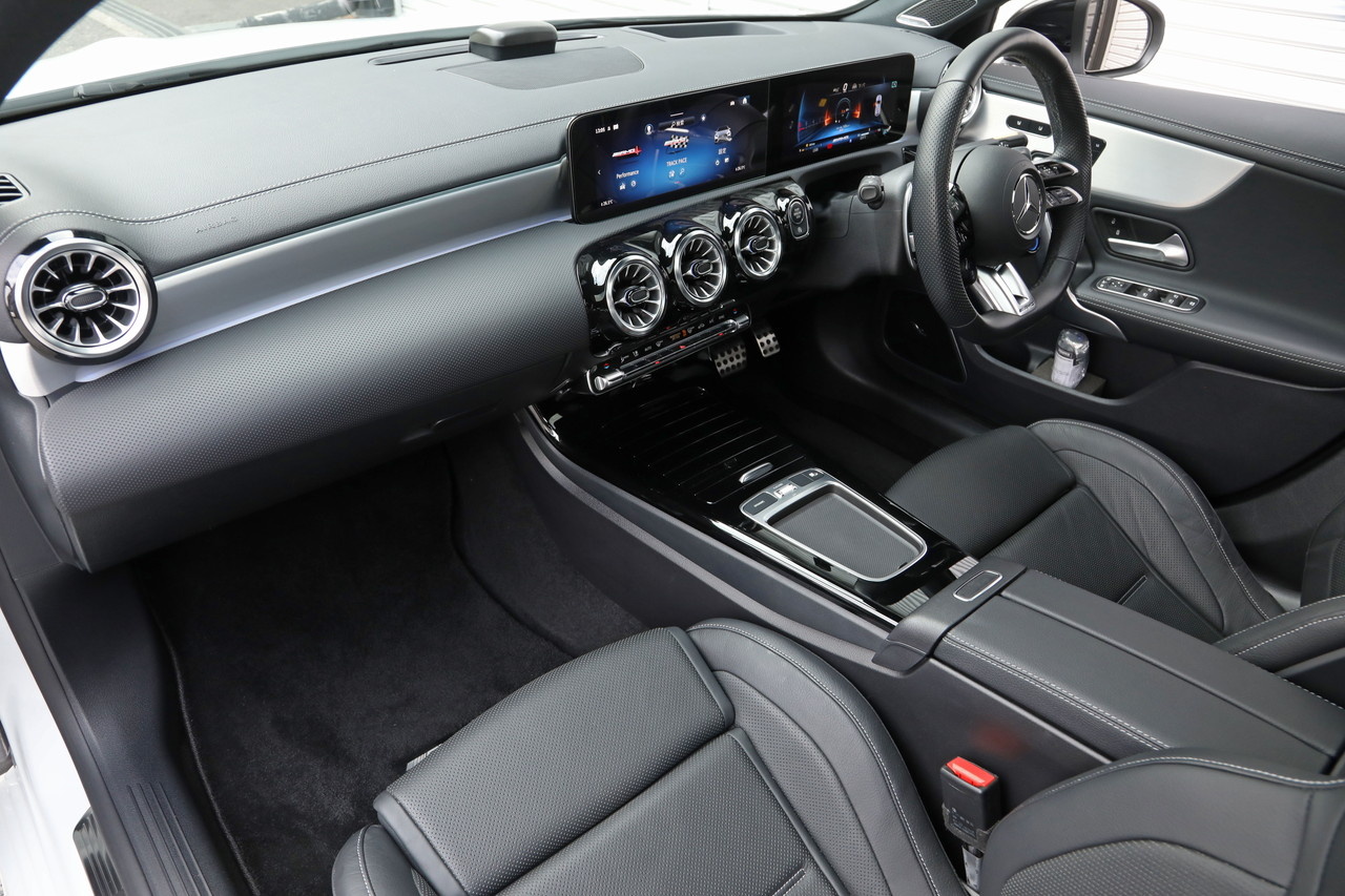 2023 Mercedes-AMG A-CLASS null