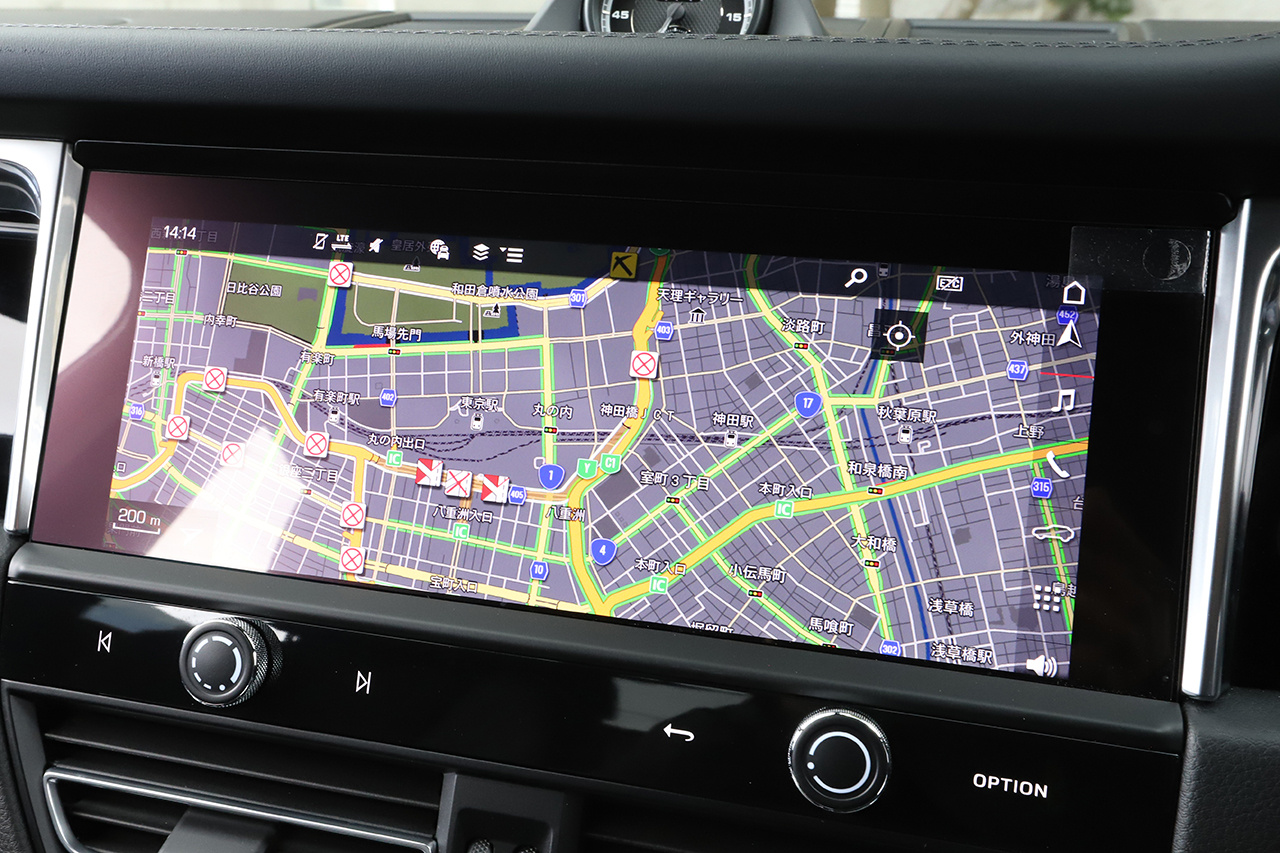 2025 Porsche MACAN 