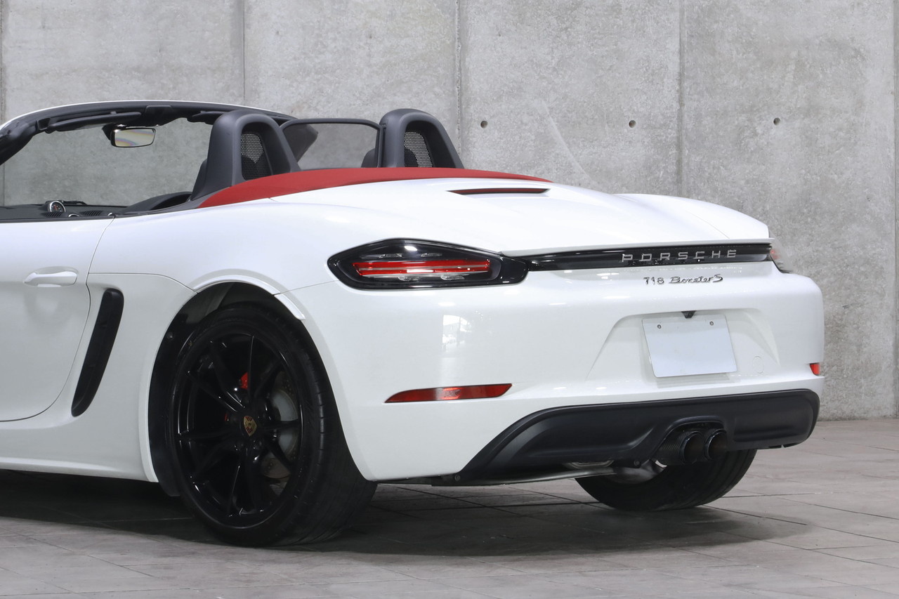 2016 Porsche 718 BOXSTER null
