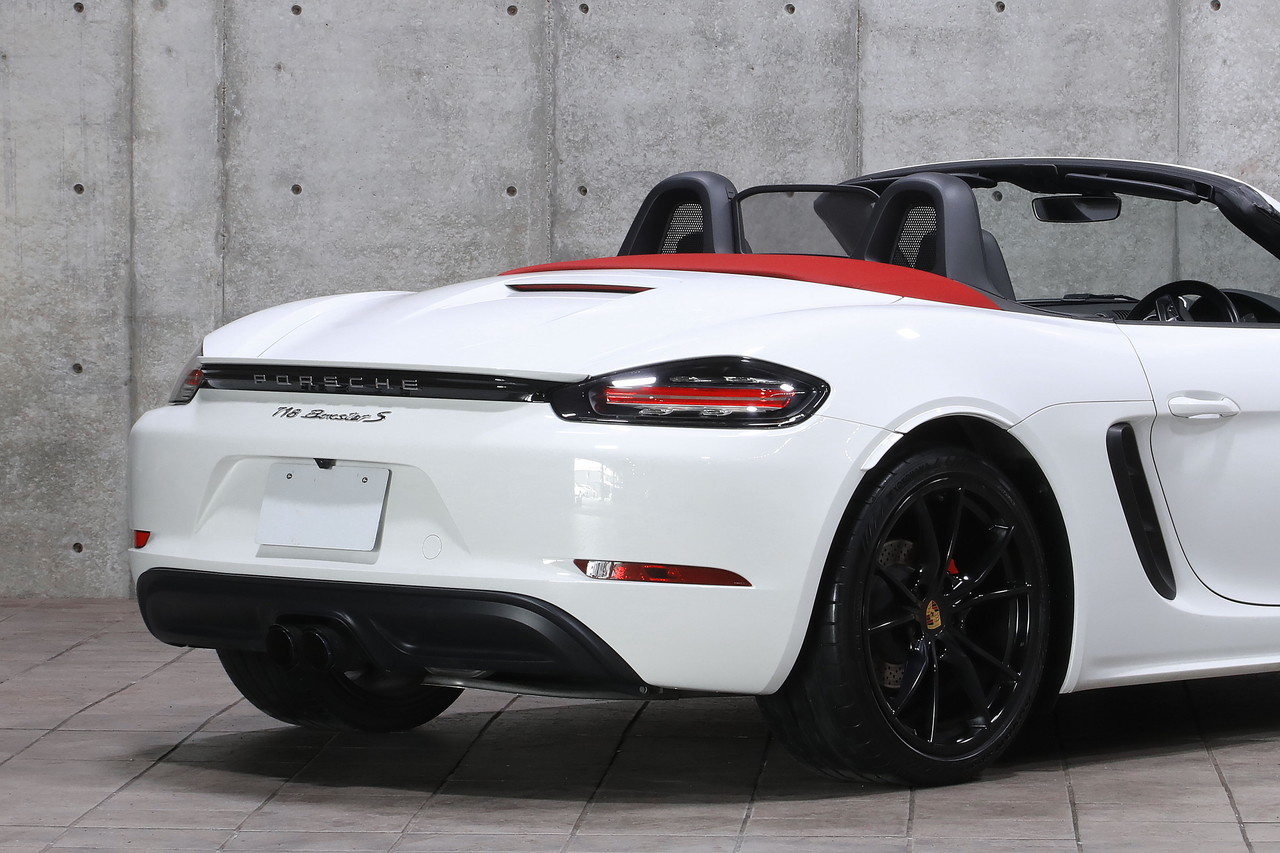 2016 Porsche 718 BOXSTER null