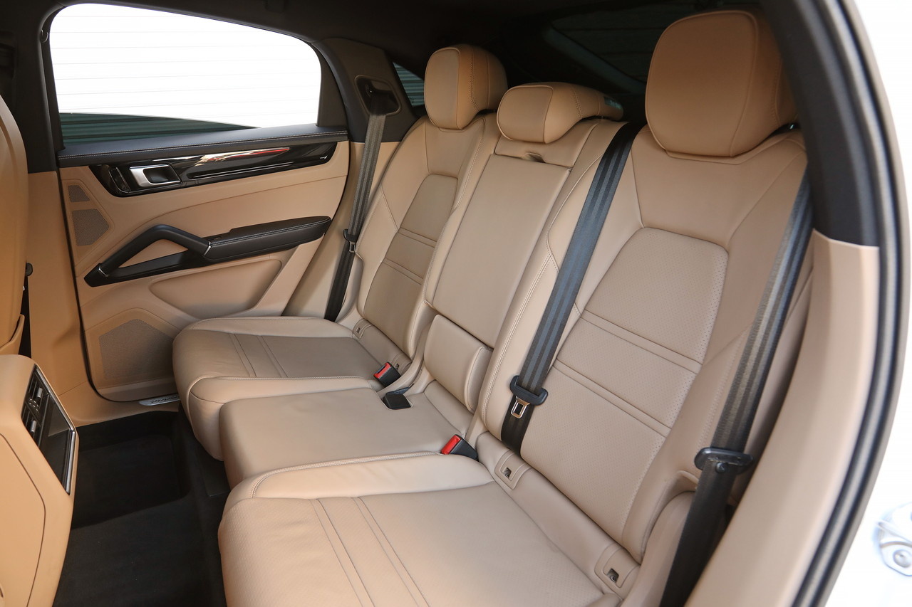 2021 Porsche カイエンクーペ null